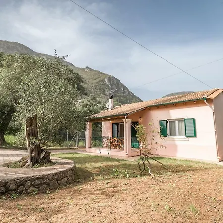 Irini Áno Korakiána